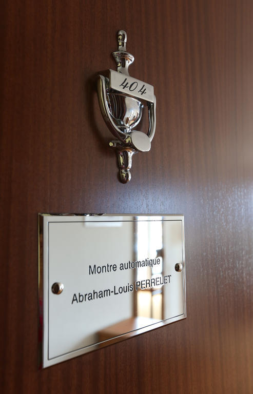 Hotel Des Inventions Ecublens  Exteriör bild